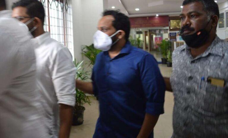 ಡ್ರಗ್ಸ್ ಪ್ರಕರಣ: ಕೇರಳದ ಮಾಜಿ ಗೃಹ ಸಚಿವ ಕೋಡಿಯೇರಿ ಬಾಲಕೃಷ್ಣನ್ ಪುತ್ರ ಇಡಿ ವಶಕ್ಕೆ 2 bineesh kodiyeri