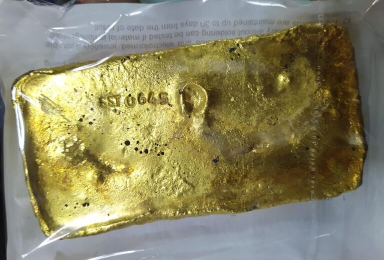 Gold paste
