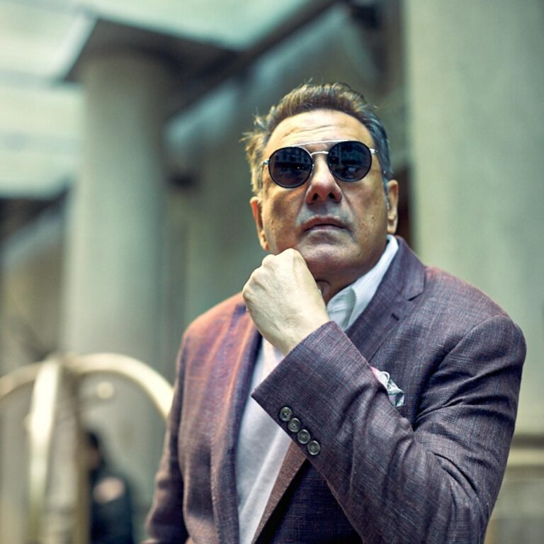 ಬಾಲಿವುಡ್ ನಟನ ಸೋದರಿ ಮನೆಯಲ್ಲಿ ಕಳ್ಳತನ ಪ್ರಕರಣ ಬೇಧಿಸಿ ತಾಯಿ-ಮಗನನ್ನು ಬಂಧಿಸಿದ ಪೊಲೀಸರು 10 Boman Irani