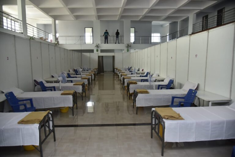 ಕಾರ್ಮಿಕ ಭವನದಲ್ಲಿ 127 ಹಾಸಿಗೆ ಸಾಮರ್ಥ್ಯದ ಕೋವಿಡ್ ಆರೈಕೆ ಕೇಂದ್ರಕ್ಕೆ ಚಾಲನೆ 9 BBMP starts 127 bed capacity Covid care center in Dasarahalli