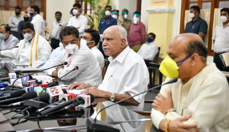 ಕರ್ನಾಟಕ ಕರ್ಫ್ಯೂ: ಸರ್ಕಾರದಿಂದ ಹೊಸ ಮಾರ್ಗಸೂಚಿ ಪ್ರಕಟ; ಏಪ್ರಿಲ್ 27ರ ರಾತ್ರಿ 9ರಿಂದ ಮೇ 12ರ ಬೆಳಗ್ಗೆ 6 ಗಂಟೆಯವರೆಗೆ ಏನು ಇರುತ್ತೆ? ಏನು ಇರಲ್ಲ? 10 Cm wirh cabinet