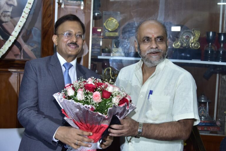 Rakesh Singh assumes as BBMP Administrator2