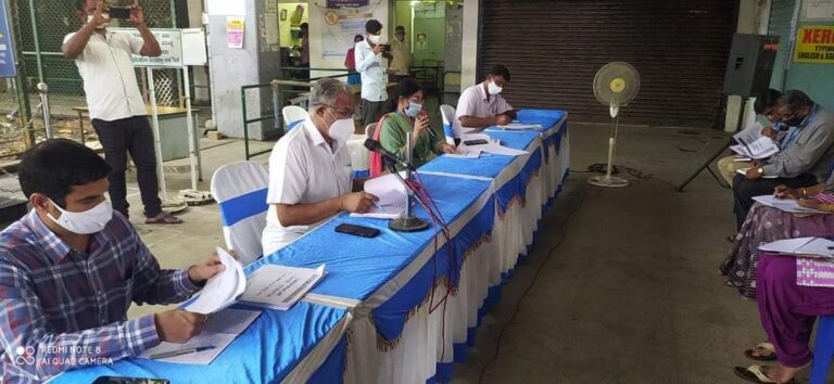 Suresh Kumar meeting with educational institution