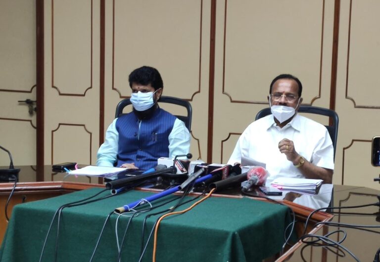 Should we hanged our self if Covid vaccine is not manufactured Union Minister Sadananda Gowda