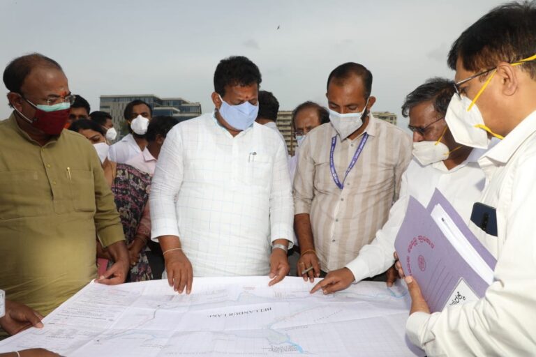 Minister Arvind Limbavali inpsects various works in Mahadevapura with BDA president