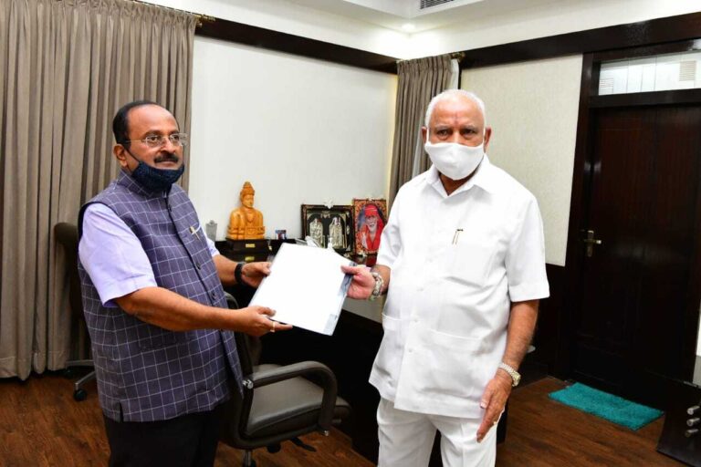 Karnataka Chief Minister to write to his counterpart in Kerala to halt change of names of villages in Kasargodu and Manjeswara