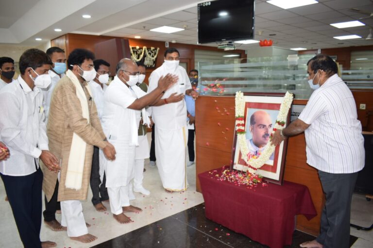 Dr. Shyamaprasad Mukherjee's birth anniversay at Karnataka BJP office
