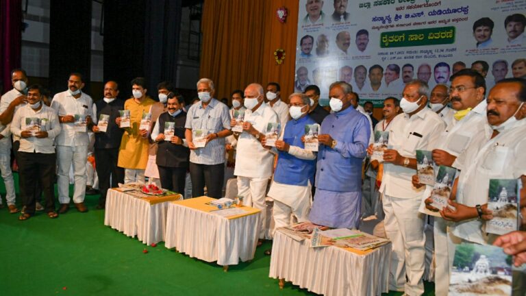 ಮುಖ್ಯಮಂತ್ರಿಗಳಿಂದ 14 ಲಕ್ಷ ರೂ. ಮೊತ್ತದ ಸೌಲಭ್ಯ ವಿತರಣೆ 5 Karnataka Chief Minister distributes Rs 14 lakhs worth various beneficial works in Kalaburagi 1