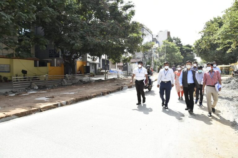 Speed up white-topping of Sanjay Nagar road BBMP chief1