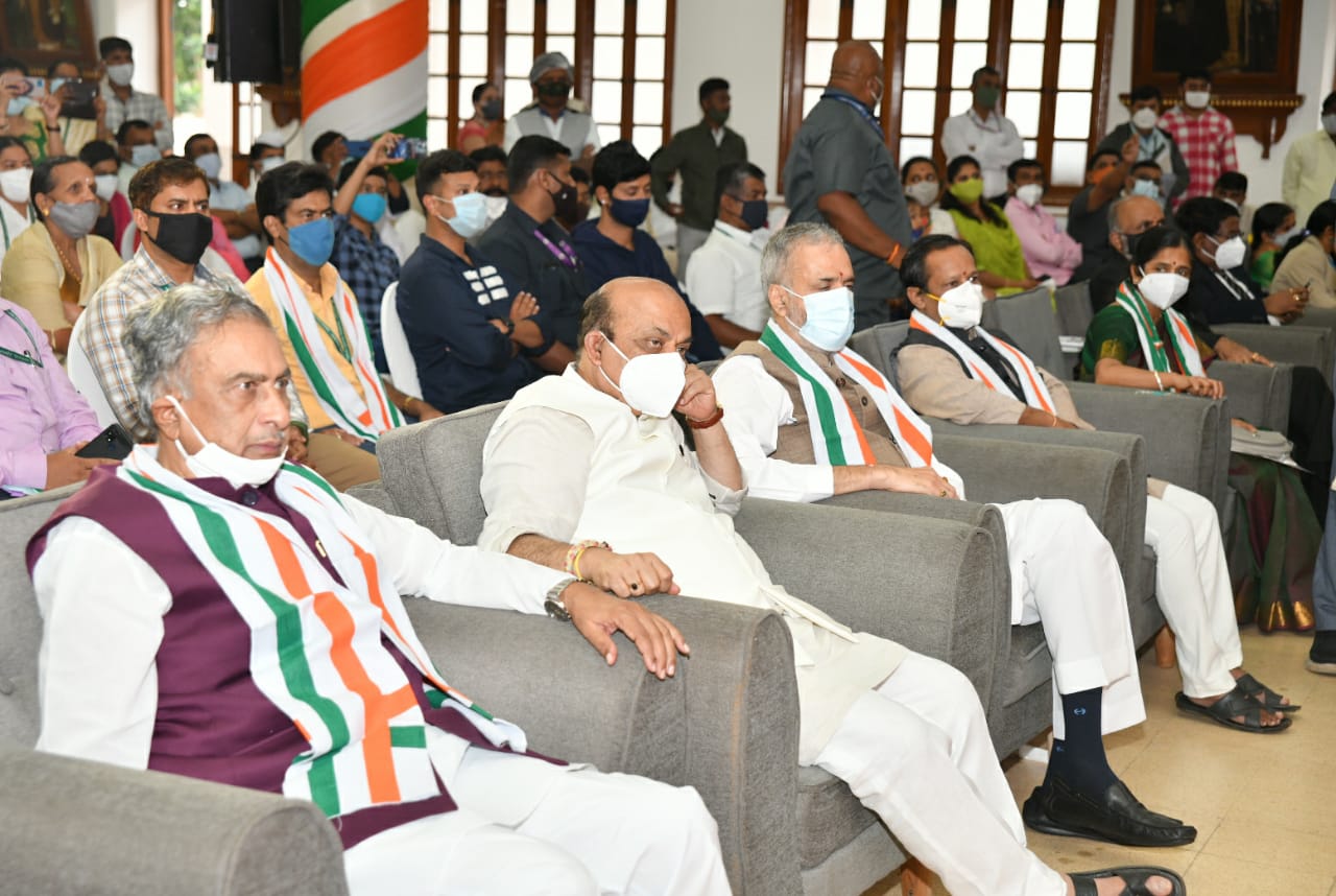 Cm at August 15 event in Vidhana Soudha2