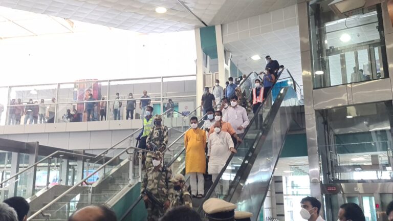 Karnataka Chief Minister on Mangalore tour