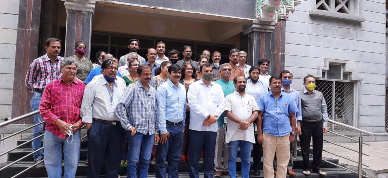 ಕನ್ನಡ ಅಭಿವೃದ್ದಿ ಪ್ರಾಧಿಕಾರದ ಅನುವಾದ ಕಮ್ಮಟಕ್ಕೆ ಸಚಿವರ ಭೇಟಿ 8 Karnataka Minister visit to Kannada Development Authority