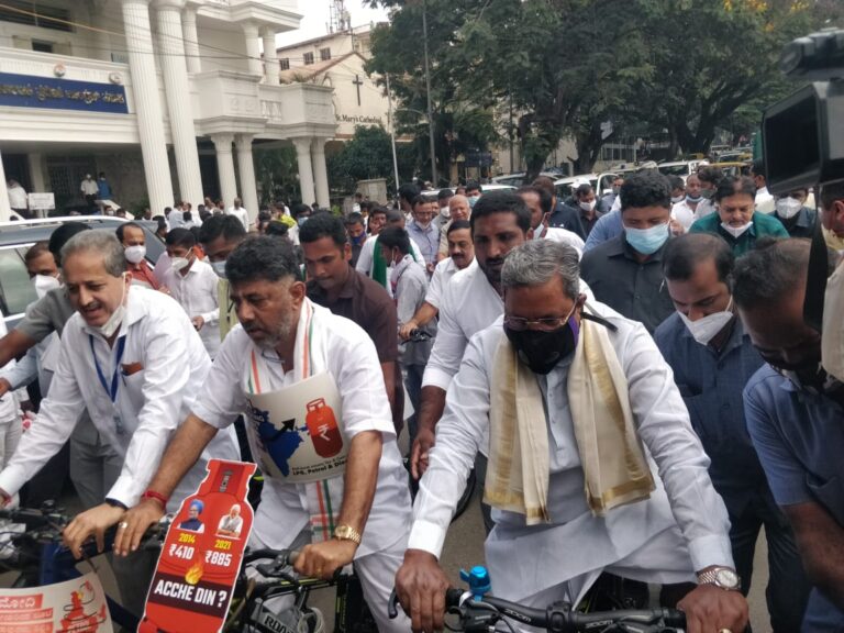 Congress cycle jatha against price rise in Bengaluru