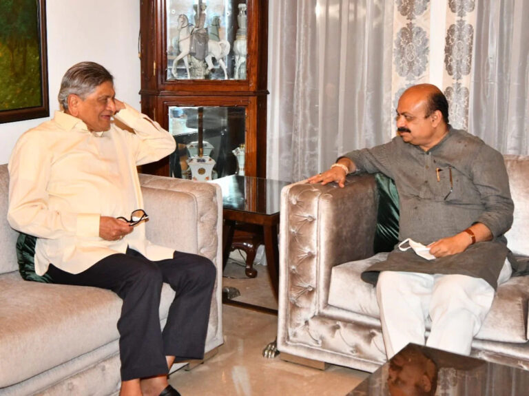 ದಸರಾ ಉದ್ಘಾಟನೆಗೆ ಎಸ್. ಎಂ. ಕೃಷ್ಣ ಅವರಿಗೆ ಆಹ್ವಾನ 6 sm-krishna-cm-4