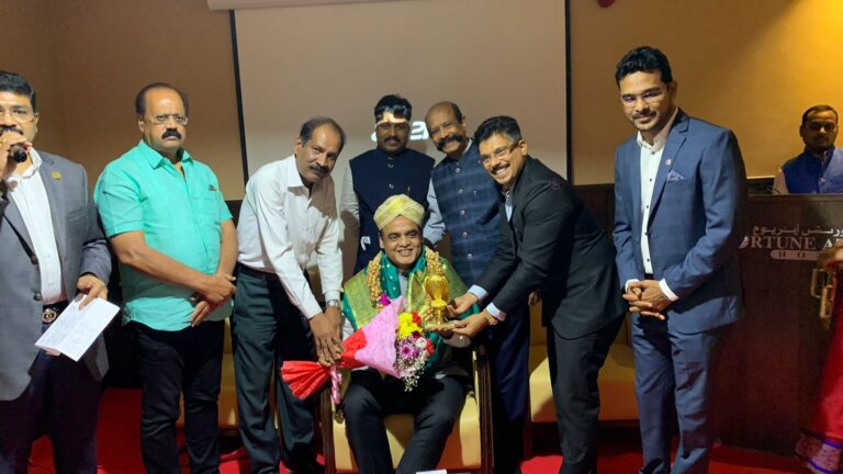 ಉನ್ನತ ಶಿಕ್ಷಣ ಸಚಿವರಿಗೆ ಸನ್ಮಾನ ಸಲ್ಲಿಸಿದ ದುಬೈ ಕನ್ನಡಿಗರು 8 Dubai Kannadigas felicitates Karnataka Minister Ashwathnarayan