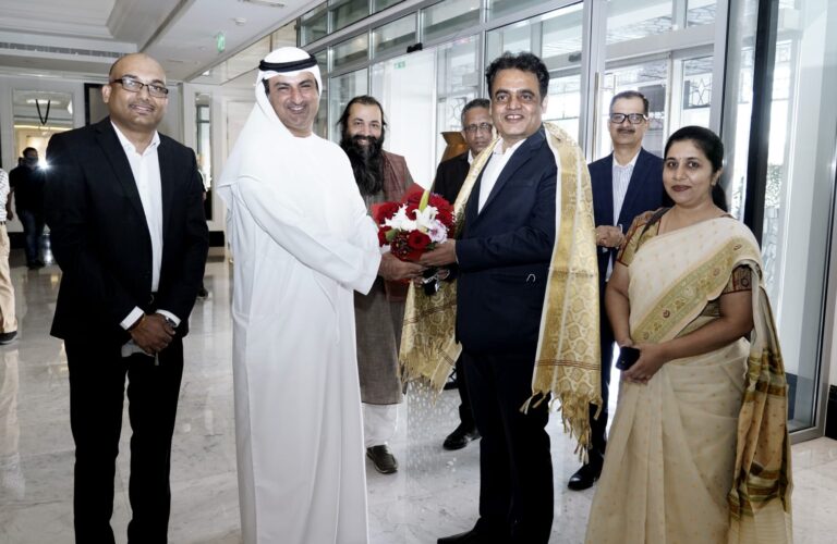 ಬೆಂಗಳೂರಿನಲ್ಲಿ `ಡಿಸೈನ್ ಡಿಸ್ಟ್ರಿಕ್ಟ್’ ಸ್ಥಾಪನೆಯ ಕನಸು 1 Majid Almari, CEO of Real Estate registration and services Dubai Land Department, Govt of Dubai received Karnataka minister Ashwathnarayan