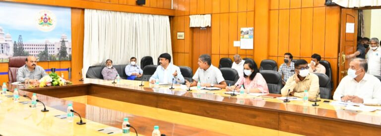 ರಾಜ್ಯದಲ್ಲಿ ವಿದ್ಯುತ್ ಕೊರತೆ ಇಲ್ಲ:ಸಿಎಂ 4 No power shortage in Karnataka: CM