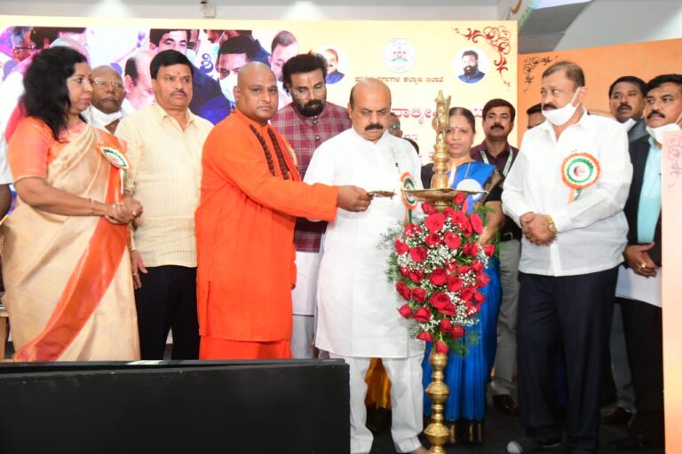 Valmiki's thought will be alive as long as mankind exists - Chief Minister Basavaraj Bommai