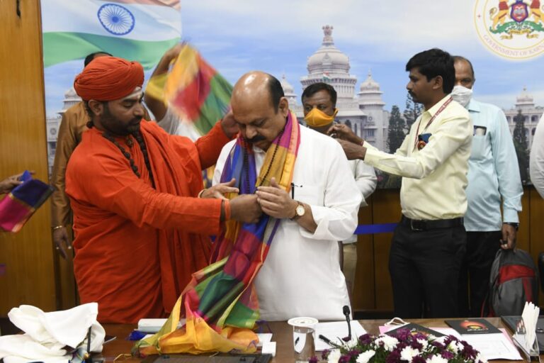 CM Bommai Tunga Arathi