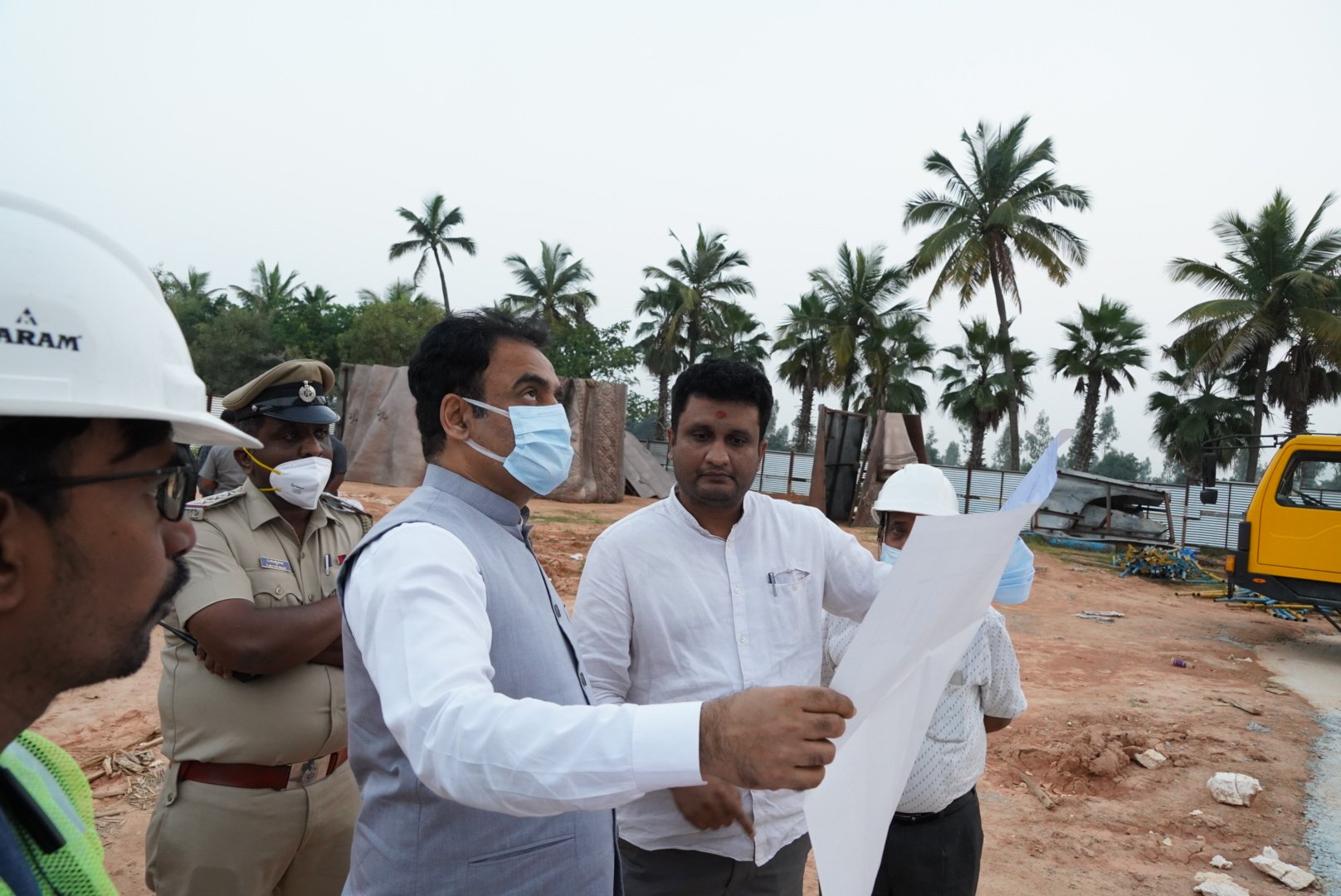 Karnataka Minister inspects Kempegowda Statue site at Bengaluru International Airport