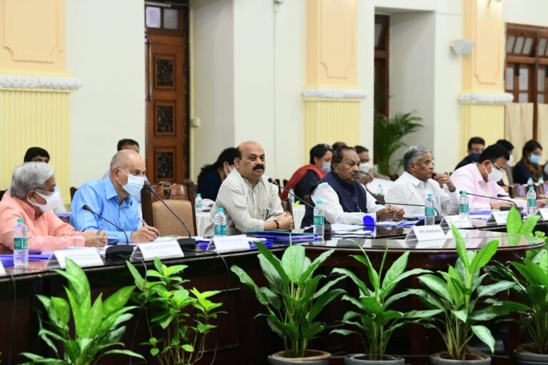 ಜಿಲ್ಲಾ ಪಂಚಾಯಿತಿ ಹಾಗೂ ಸಿಇಓಗಳ ಕಾರ್ಯನಿರ್ವಹಣೆಗೆ ಶ್ರೇಯಾಂಕ ವ್ಯವಸ್ಥೆ: ಮುಖ್ಯಮಂತ್ರಿ ಬಸವರಾಜ ಬೊಮ್ಮಾಯಿ 8 Ranking System for Zilla Panchayat CEOs says Karnataka Chief Minister