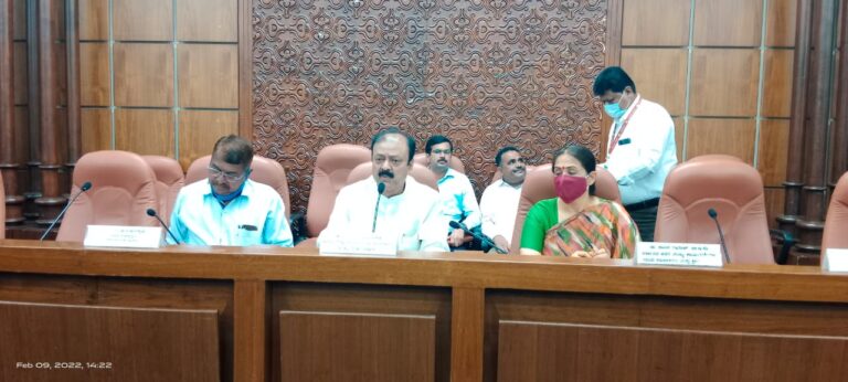 Karnataka Minister Dr Narayanagowda conducts Pre-Budget Meeting with Youth Associations and Sports Associations