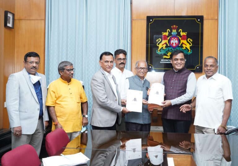 Karnataka to decide to open Vijayanagar dynasty study center at Kannada University in Hampi