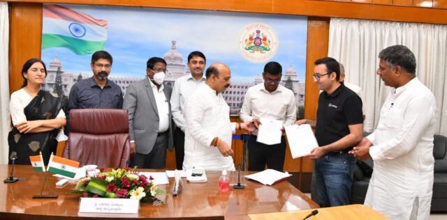 MoU signed to establish 1000 fast charging stations for electric two-wheelers