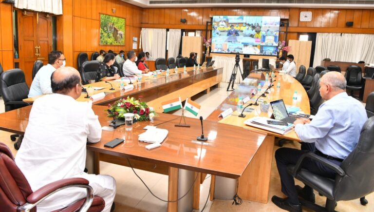 Distribution of BPL and APL cards through 'Grama One' centres: CM Bommai