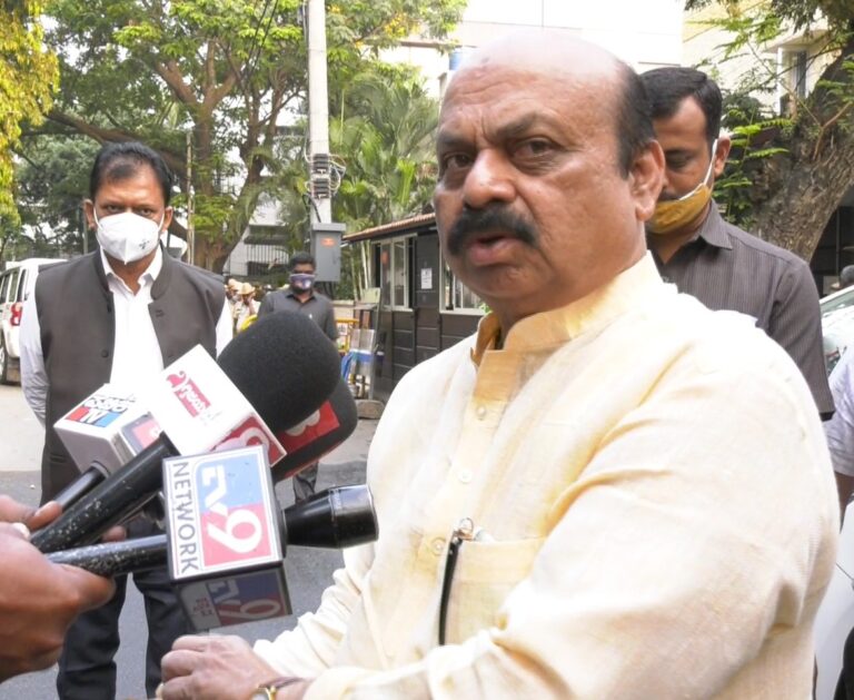 Karnataka CM wishes Class 10 students