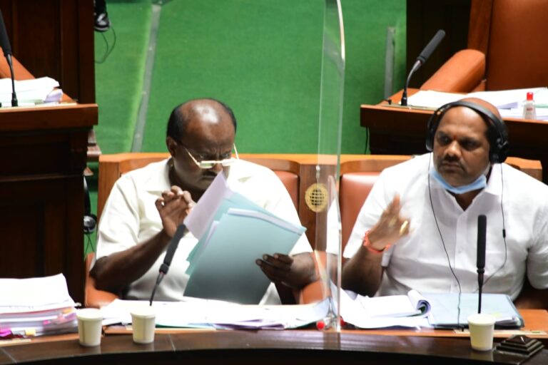 ತನ್ನ ಪಾಲಿನ ಕಾವೇರಿ ನೀರನ್ನು ಕರ್ನಾಟಕ ಹೇಗೆ ಬೇಕಾದರೂ ಬಳಸಿಕೊಳ್ಳಲಿ ಎಂದಿದೆ ತಮಿಳುನಾಡು 5 Tamil Nadu says Karnataka should use its share of Kaveri water: HD Kumaraswamy