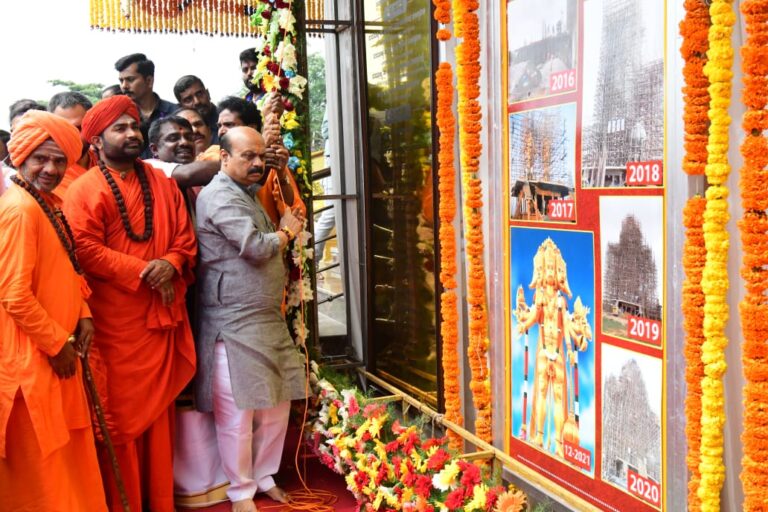 ಮುಖ್ಯಮಂತ್ರಿಗಳಿಂದ 161 ಅಡಿ ಎತ್ತರದ ಪಂಚಮುಖಿ ಆಂಜನೇಯ ಸ್ವಾಮಿ ಮೂರ್ತಿ ಉದ್ಘಾಟನೆ 8 Karnataka Chief Minister inaugurates 161-feet Panchmukhi Anjaneya Swamy statue at Kunigal