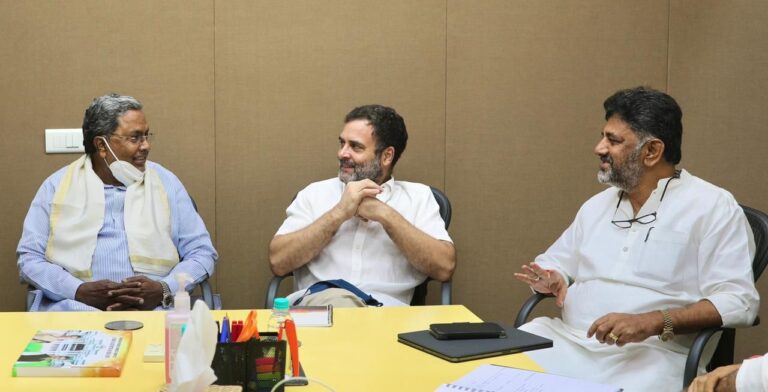 Karnataka: Advertisement against BJP: Criminal case filed against Rahul Gandhi, DK, Siddaramaiah | ಬಿಜೆಪಿ ವಿರುದ್ಧ ಜಾಹೀರಾತು ವಿಚಾರ : ರಾಹುಲ್ ಗಾಂಧಿ, ಡಿಕೆಶಿ, ಸಿದ್ದರಾಮಯ್ಯ ವಿರುದ್ಧ ಕ್ರಿಮಿನಲ್ ಮೊಕದ್ದಮೆ ದಾಖಲು  1 Rahul Gandhi, Siddaramaiah, DK Shivakumar