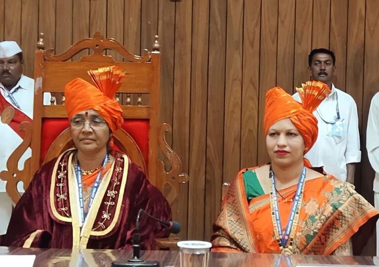 Belagavi Mayor Election: ಮರಾಠಾ ಭಾಷಿಕ ಶೋಭಾ ಪಾಯಪ್ಪಾ ಸೋಮನಾಚೆ ಬೆಳಗಾವಿ ಮಹಾನಗರ ಪಾಲಿಕೆ ಮೇಯರ್ ಆಗಿ ರೇಷ್ಮಾ ಪ್ರವೀಣ್ ಉಪಮೇಯರ್ ಆಗಿ ಆಯ್ಕೆ 1 Belagavi Mayor Shobha Payappa Somanache and Deputy Mayor Reshma Praveen