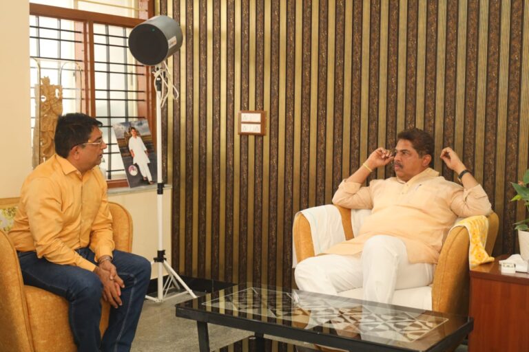 Former Bengaluru police Commissioner Bhaskar Rao to join BJP on Wednesday, quitting AAP