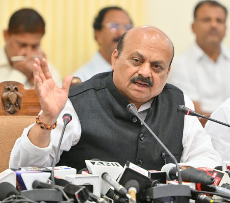 ಅಮೃತ ಕಾಲದಲ್ಲಿ ರಾಷ್ಟ್ರದ ಪ್ರಗತಿಗೆ ಭದ್ರ ಬುನಾದಿ- ಮುಖ್ಯಮಂತ್ರಿ ಬಸವರಾಜ ಬೊಮ್ಮಾಯಿ 3 WhatsApp Image 2023-02-02 at 3.32.37 PM