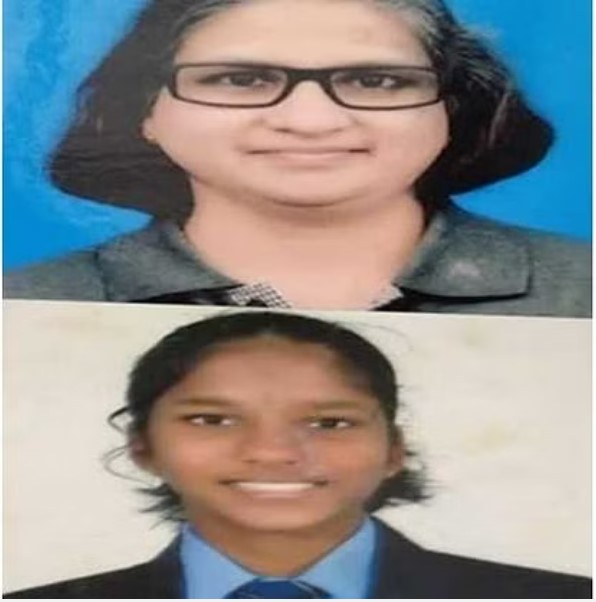 Bengaluru: concrete lorry lost control and fell on a car, mother-daughter died!