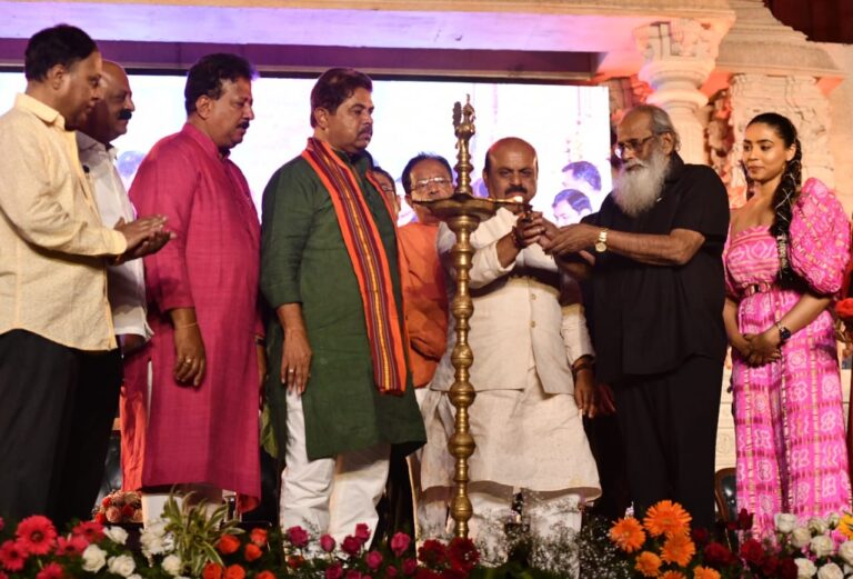 ಅಂತರಾಷ್ಟ್ರೀಯ ಫಿಲ್ಮ್ ಫೆಸ್ಟಿವಲ್ ನಲ್ಲಿ ಉತ್ತಮ ಚಿತ್ರಗಳ ಆಯ್ಕೆ: ಮುಖ್ಯಮಂತ್ರಿ ಬಸವರಾಜ ಬೊಮ್ಮಾಯಿ 2 Selection of Best Films at International Film Festival: Karnataka Chief Minister Basavaraj Bommai