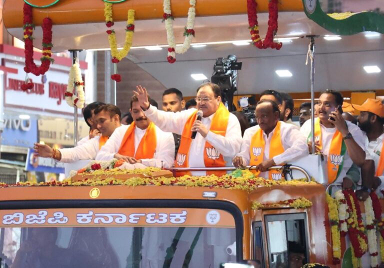 J.P. Nadda's road show in Sidlaghatta and Hoskote