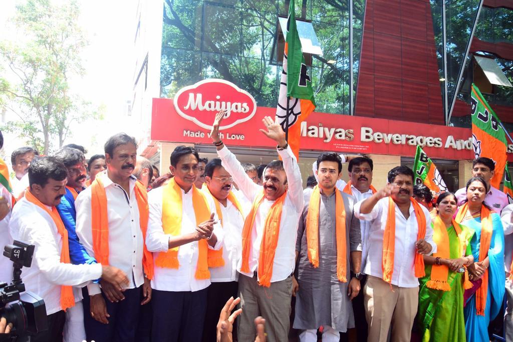 Jayanagar BJP candidate CK Ramamurthy files nomination papers1