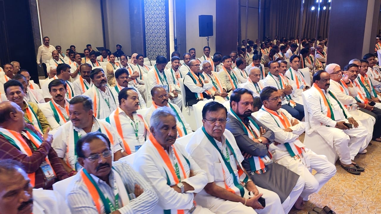 Karnataka Congress CLP Meeting at Shangrila Hotel