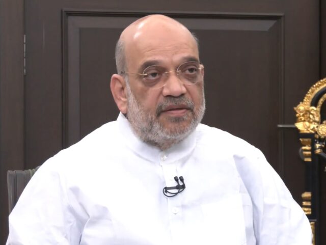 Siddaramaiah should clarify whether Congress will increase reservation for Muslims from 4 to 6 percent: Amit Shah