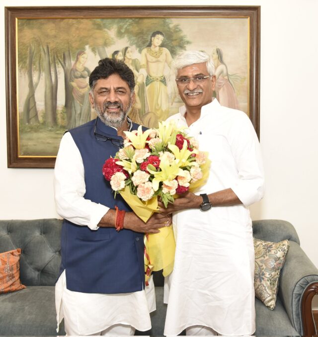 Karnataka Deputy Chief Minister DK Shivakumar and Union Water Resources Minister Gajendra Singh Shekhawat met