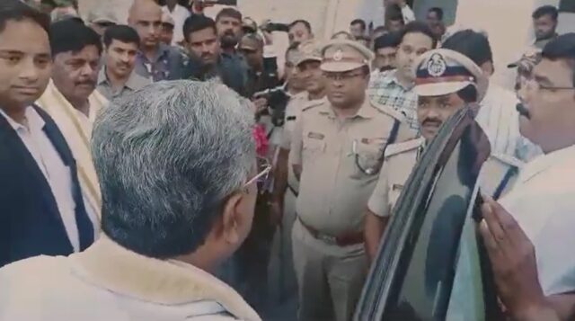 CM Siddaramaiah Garam against Police Commissioner for doing zero traffic in Mysore