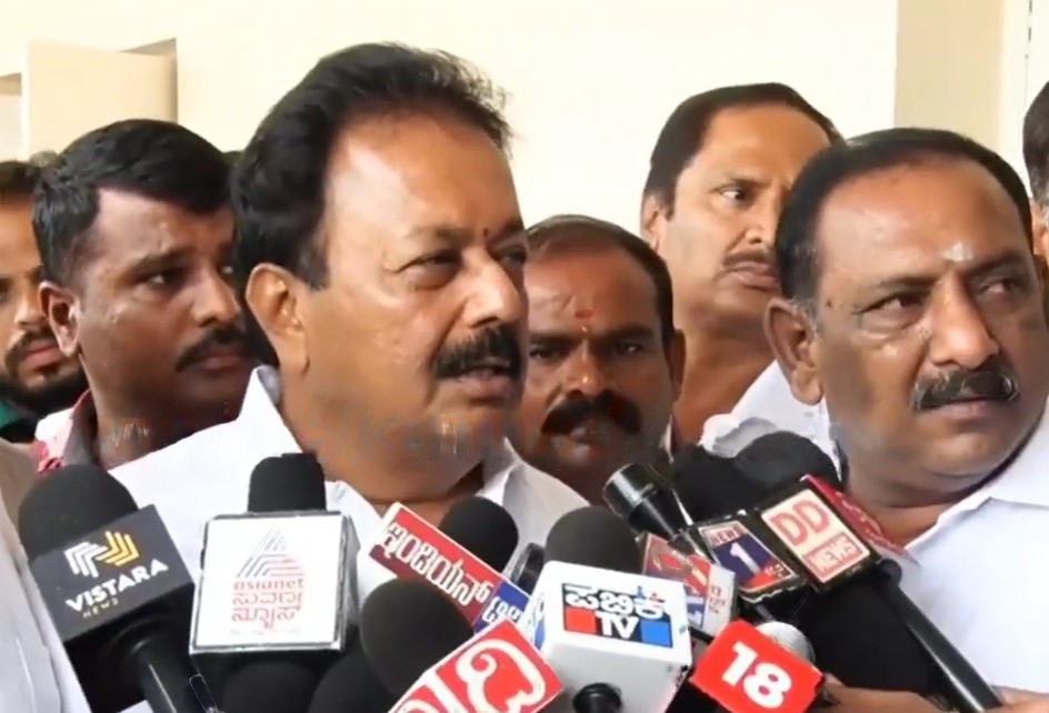 Karnataka Minister Cheluvarayaswamy appeals to people; Asks them not to pay Bangalore-Mysore Expressway toll