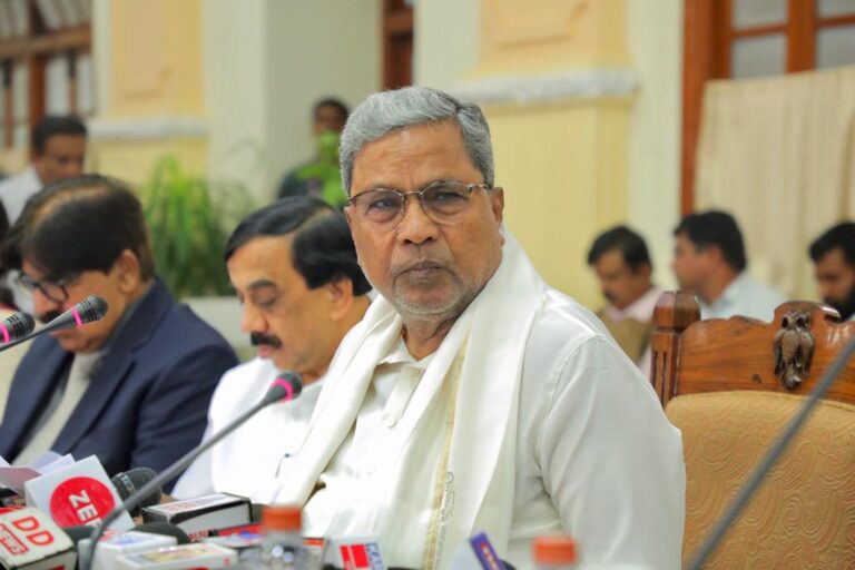 We presented comprehensive budget; people suffered from central government's price hike for eight years: Chief Minister Siddaramaiah