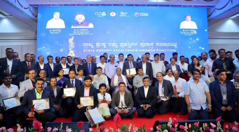 Karnataka should rise to number one position in exports: Chief Minister Siddaramaiah