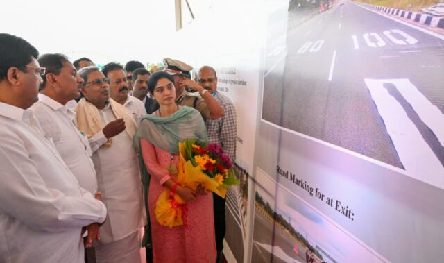 Bengaluru-Mysore Expressway additional work at a cost of Rs 158.81 crore: Chief Minister Siddaramaiah Bengaluru-Mysore Expressway additional work at a cost of Rs 158.81 crore: Chief Minister Siddaramaiah