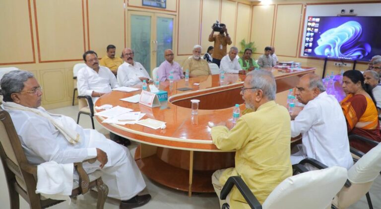 Karnataka: Life threat to writers and activists: Chief Minister Siddaramaiah promises to take appropriate action