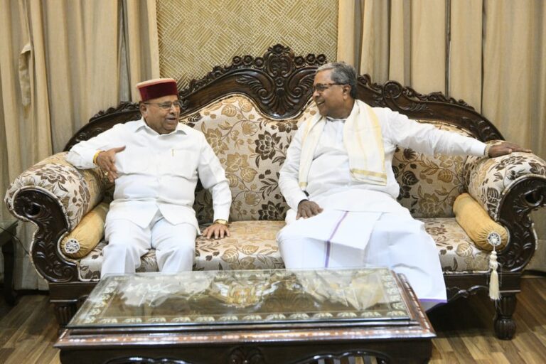 Karnataka Chief Minister meets Governor Gehlot; Inquires About His Health